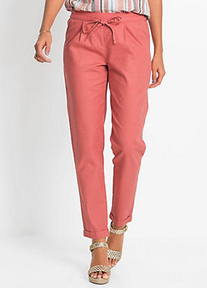 Capri Trousers by H.I.S