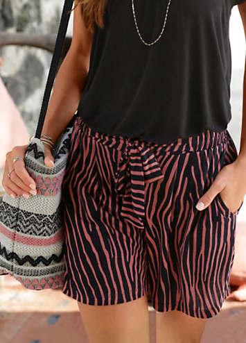 beach shorts fashion