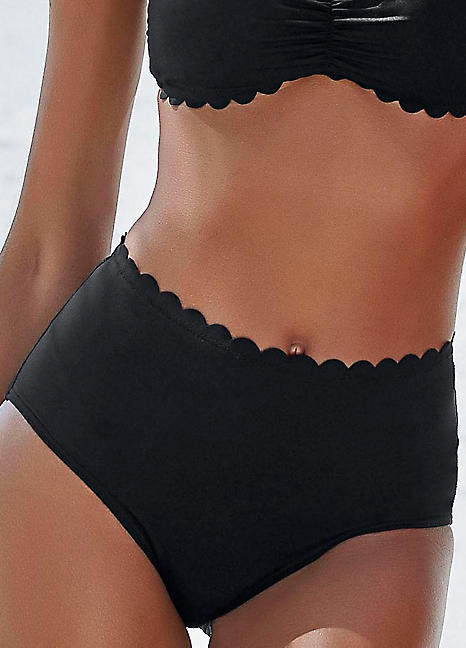 black scalloped high waisted bikini