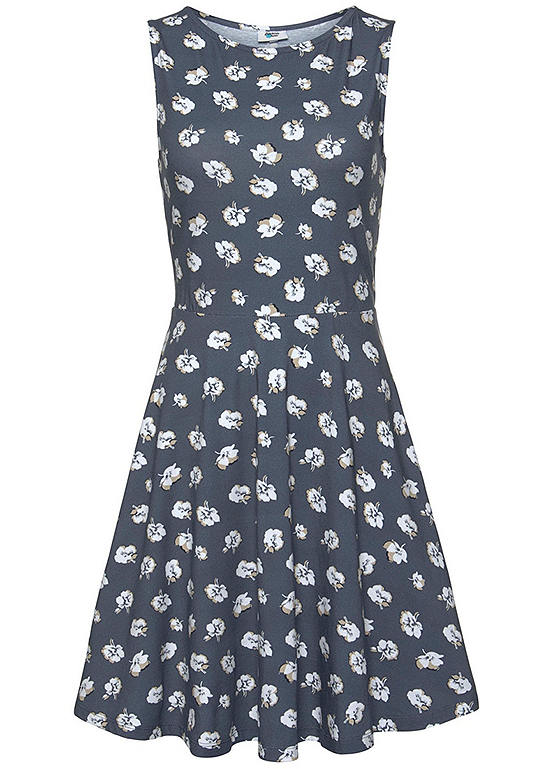 Grey Floral Print Dress by beachtime